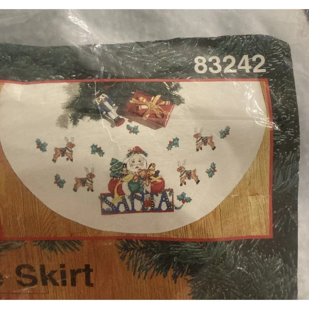 Bucilla Counted Cross Stitch Christmas Tree Skirt 42